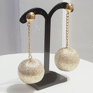 Gold Tone Metallic Dangle Earrings,Drop ball. 🌴